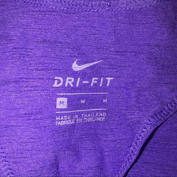 Nike DRI-FIT racerback tank - Picture 3 of 5